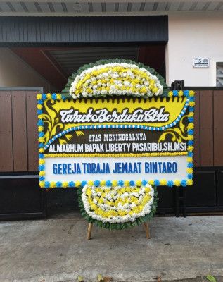 Papan Bunga Duka di Kabianggama