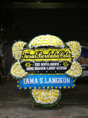 Papan Bunga Duka di Kabianggama